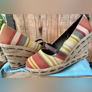Striped Earth-tone MaryJane Wedge Heals Jute/Stich Unique Heel. 6 1/2 Like New!